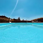 Desenzanoloft Official Partner Marriott Homes & Villas - Oasis Apartment With Garden And Pool